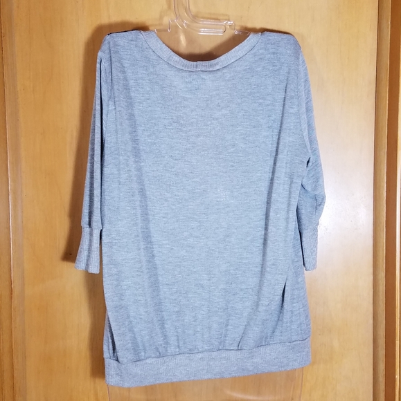 Sweater weather bundle! 2 for 1 sweaters, XL - Picture 3 of 7